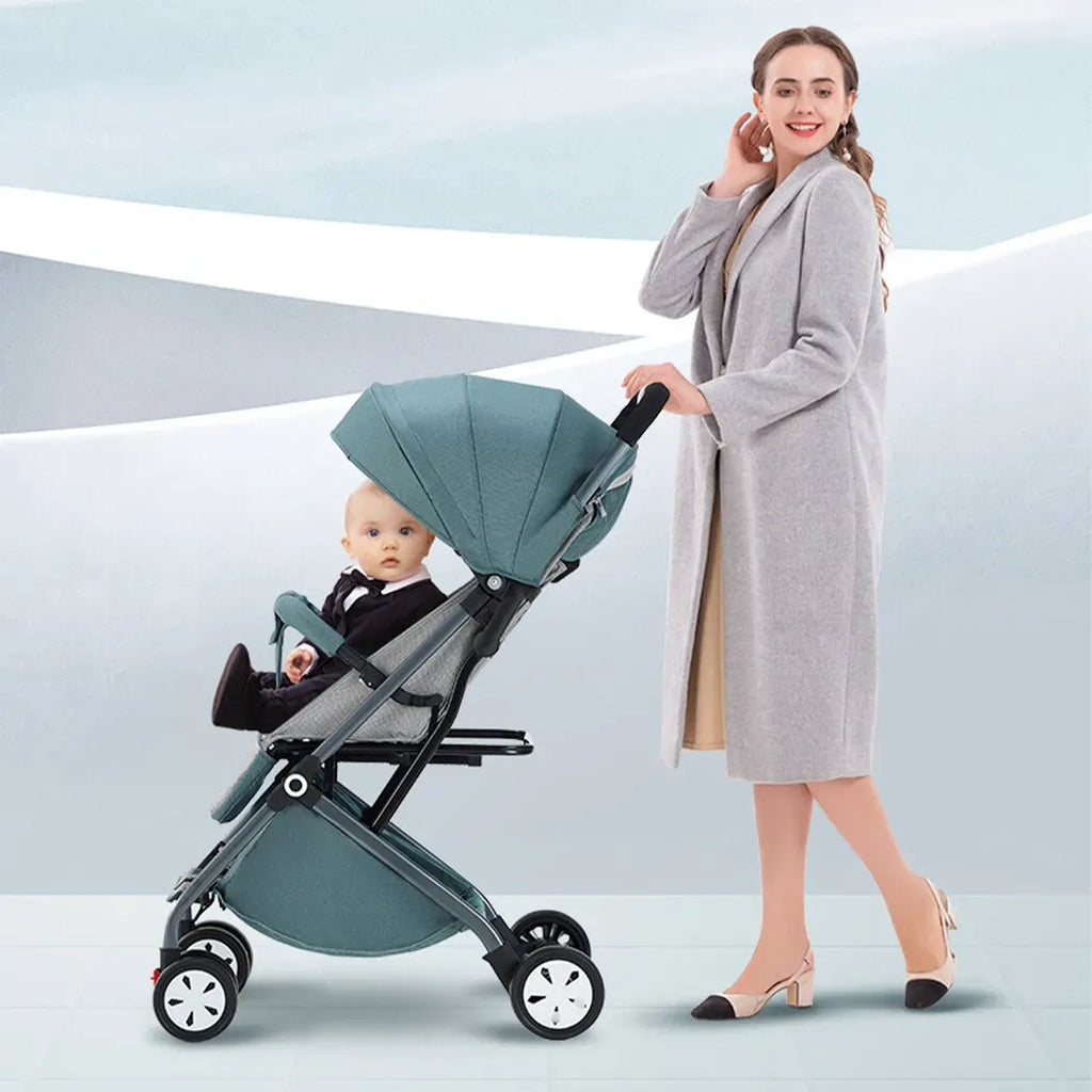 Lightweight Compact Baby Stroller Pram in Pink - Easy Fold for Travel, Suitable for Ages 0-5 Years