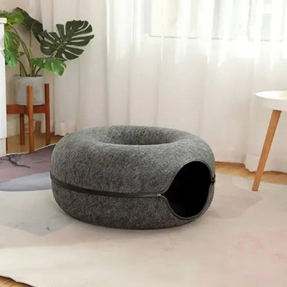 Felt cat tunnel construction