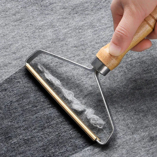 Reusable pet hair remover brush